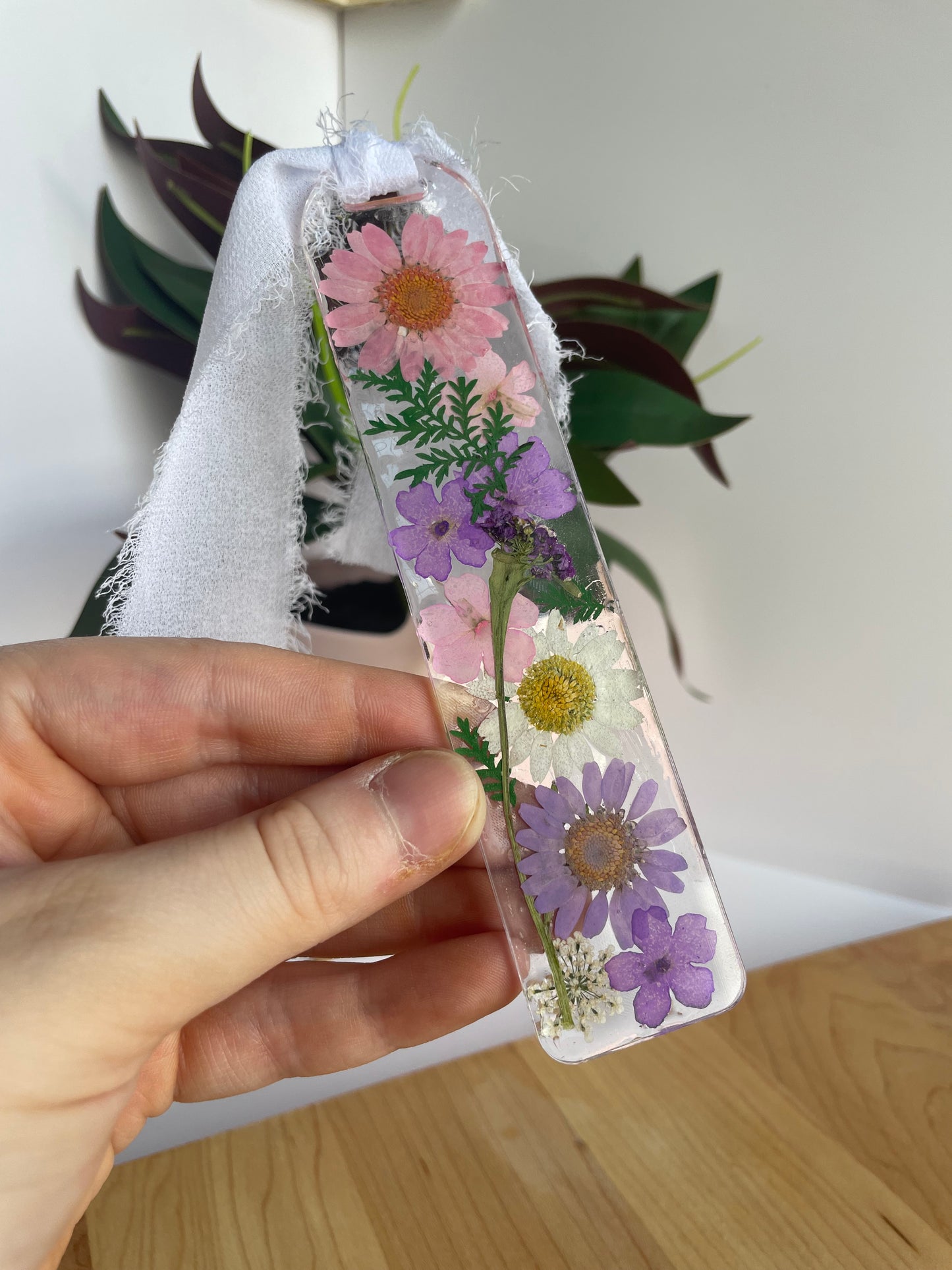 Pink and Purple Dried Flowers Clear Acrylic Bookmark with Chiffon Ribbon