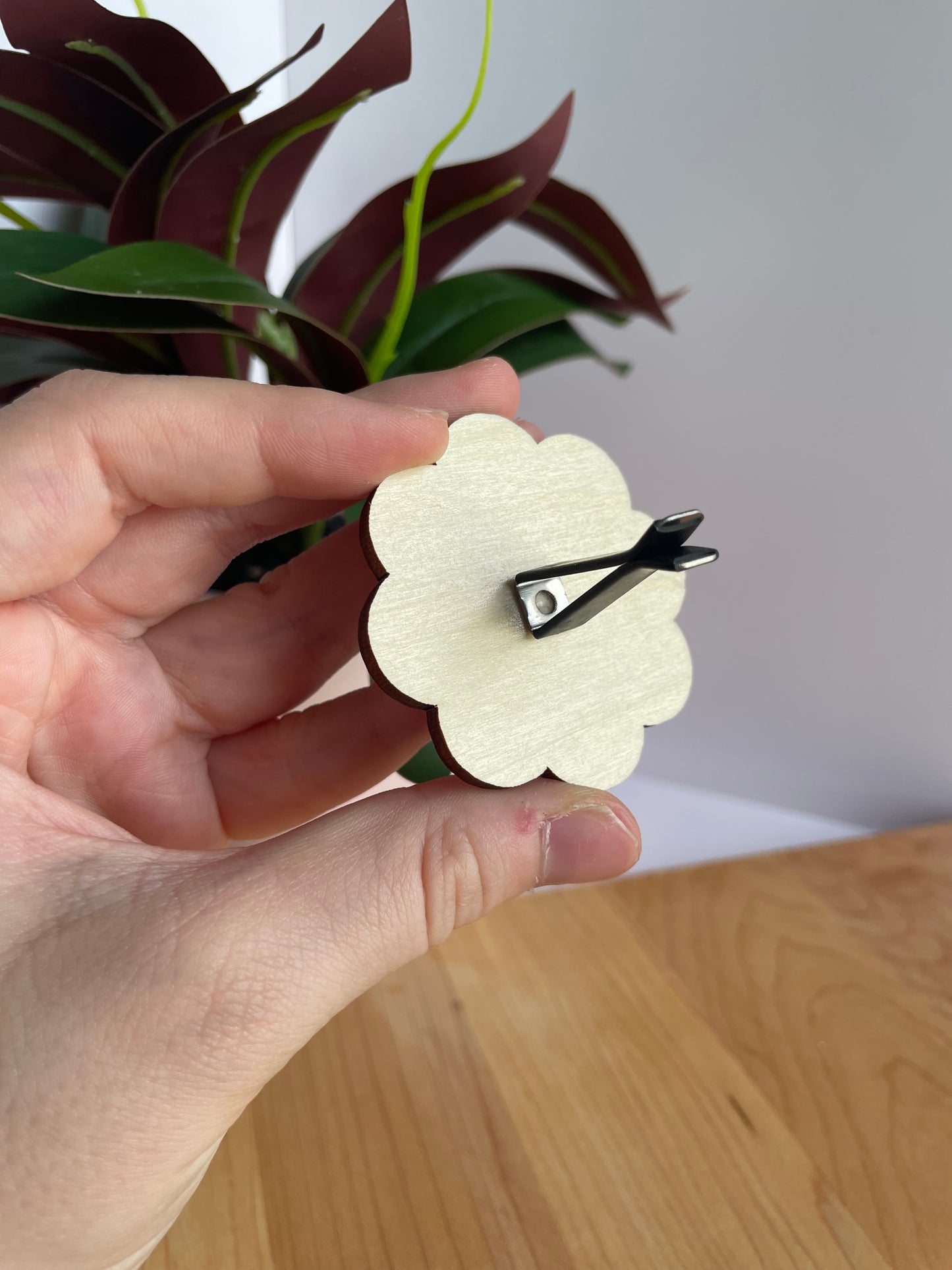 Smiley Daisy Wooden Car Vent Clip