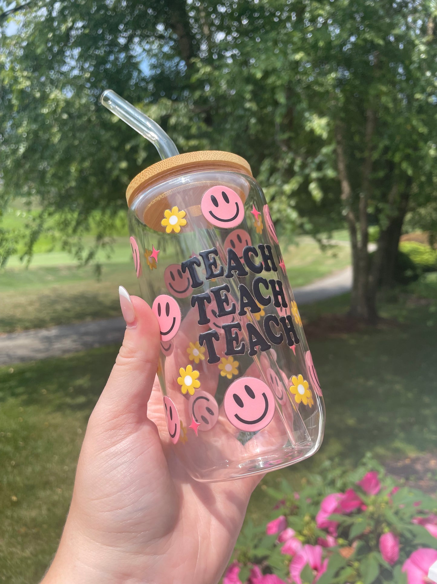 Happy Smiley Faces and Flowers Teaching Glass Cup with Bamboo Lid and Glass Straw