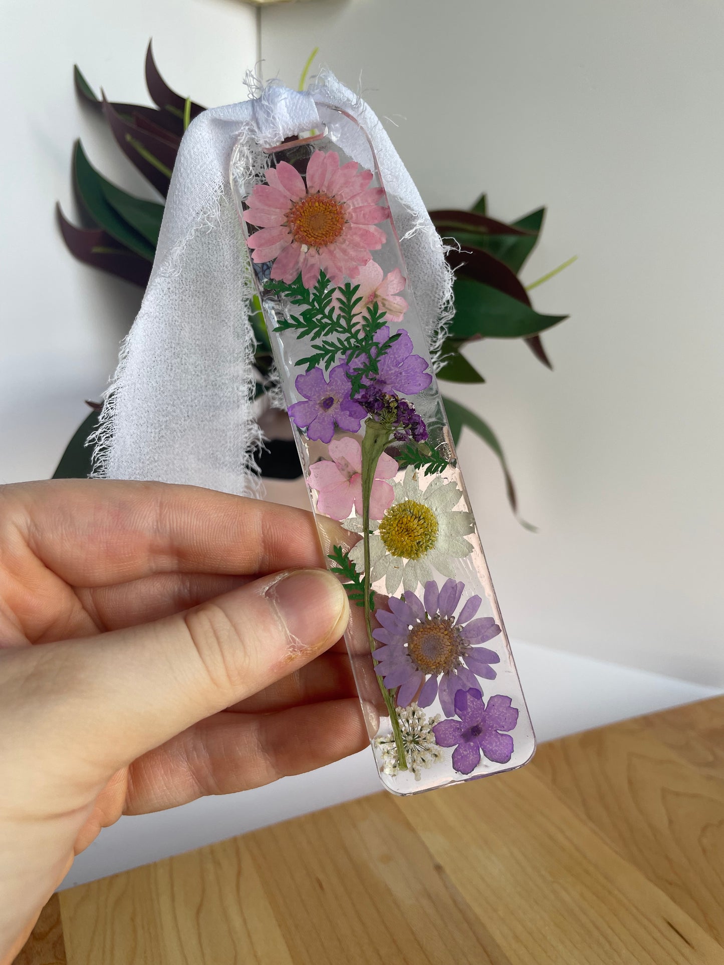 Pink and Purple Dried Flowers Clear Acrylic Bookmark with Chiffon Ribbon