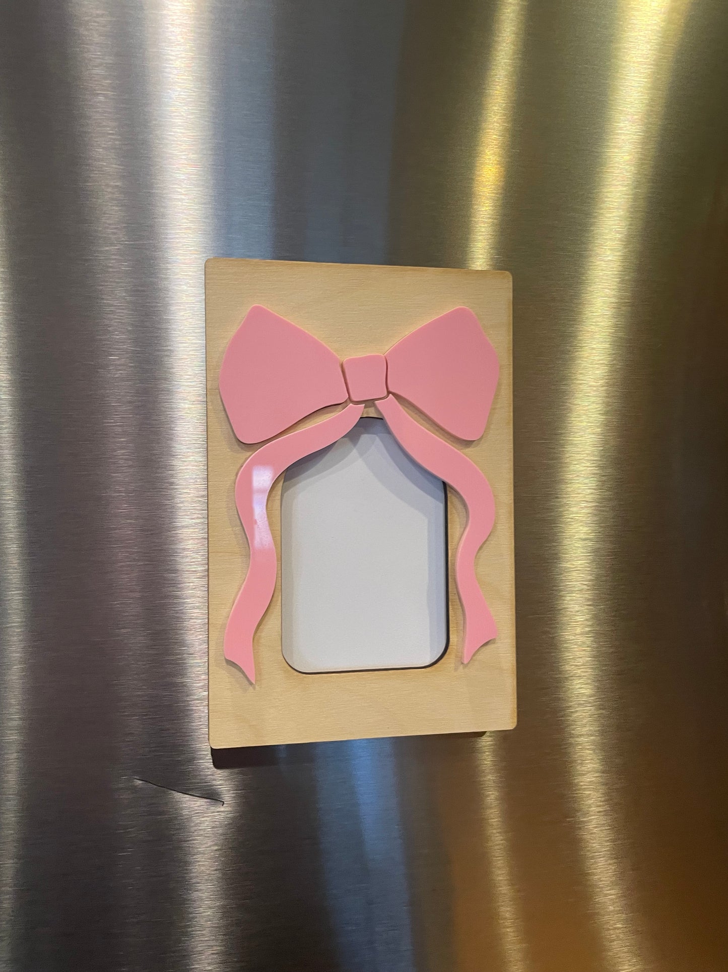 Cute Bow Picture Frame with Magnets
