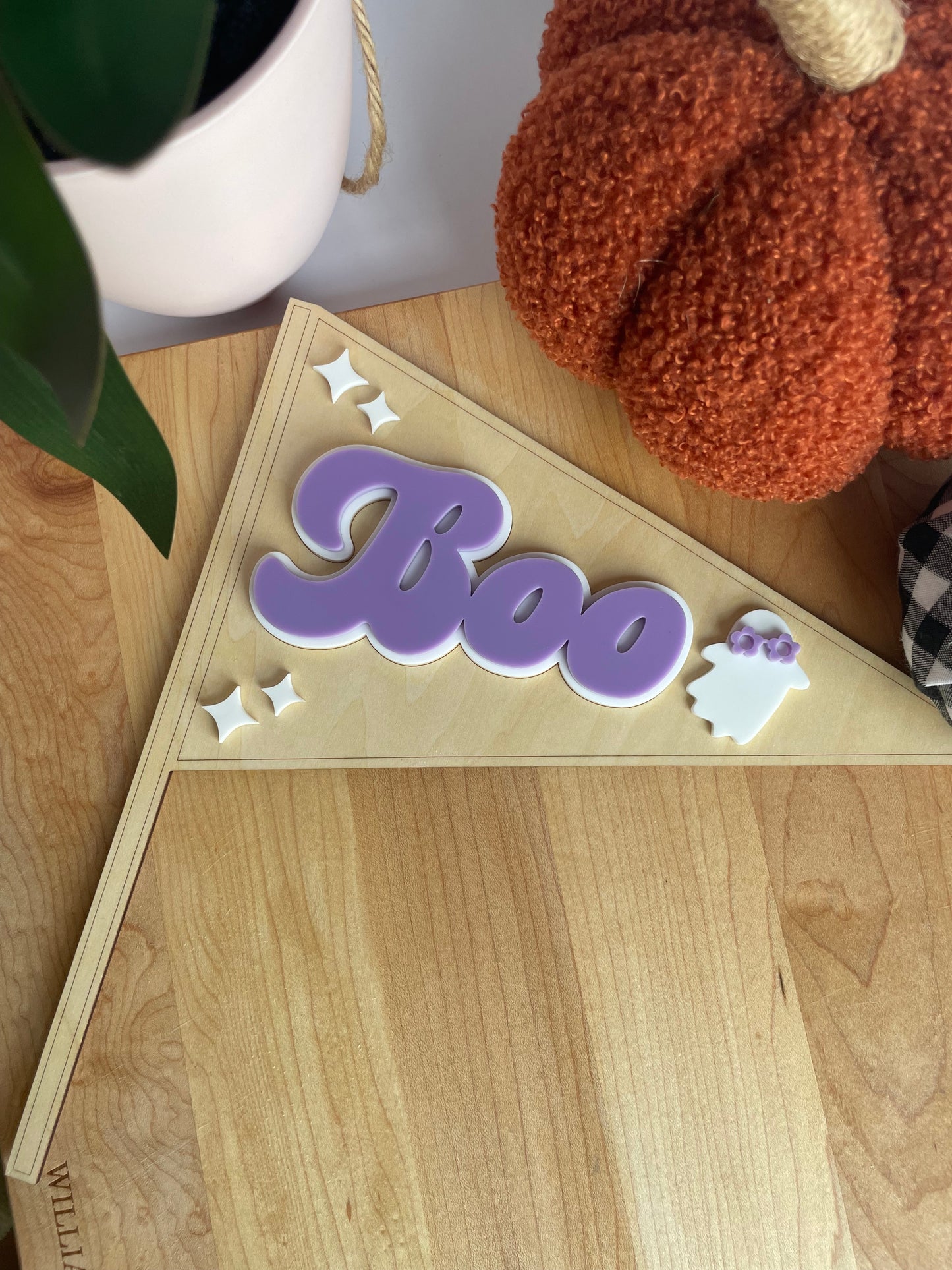 Boo! Cute Ghost Wooden Pendants