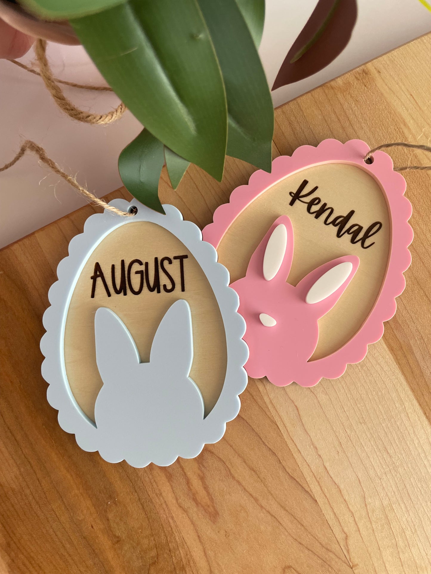 Scalloped Egg Bunny Easter Gift Tag