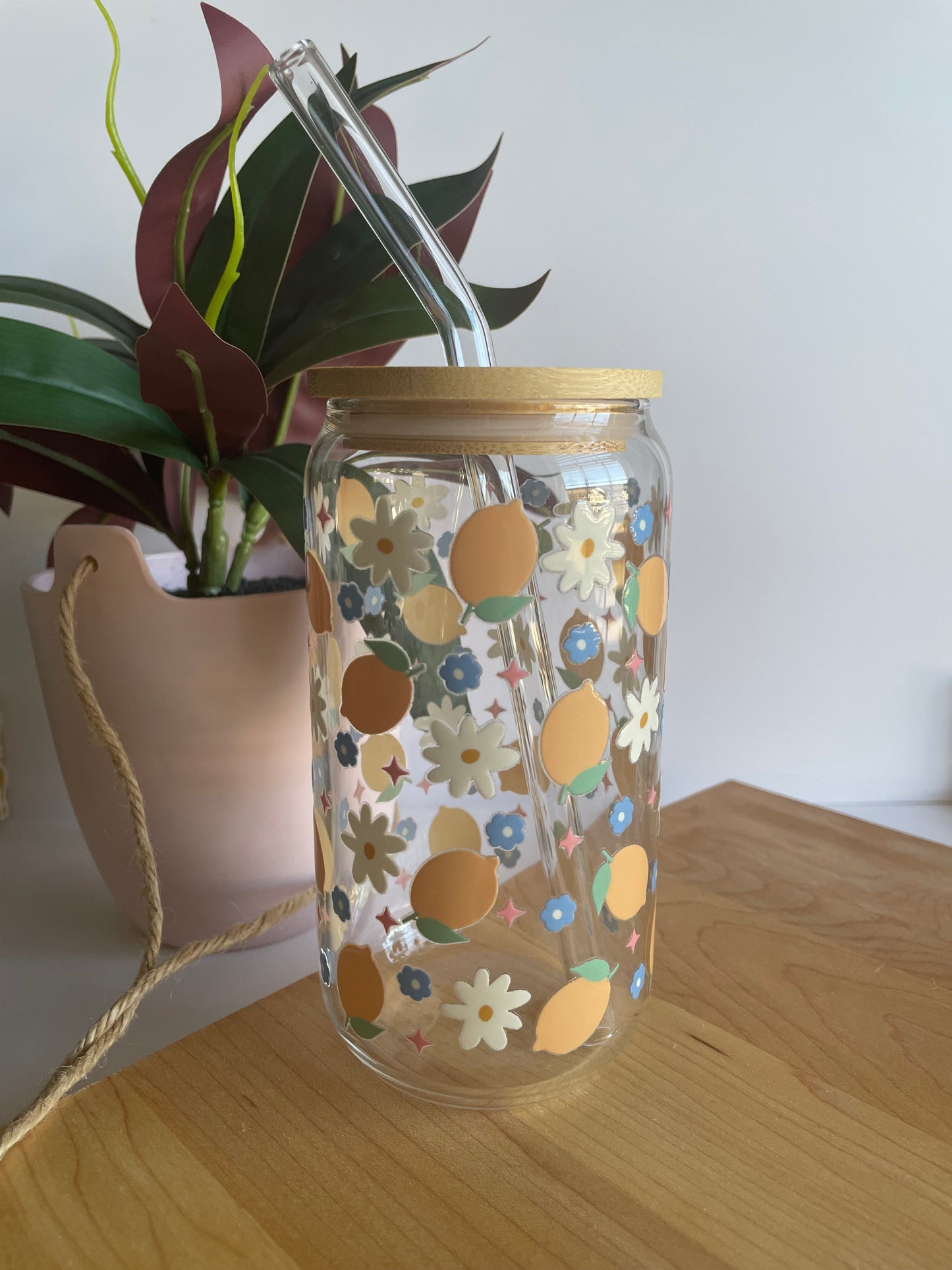 Flowers and Lemons Glass Cup with Bamboo Lid and Glass Straw