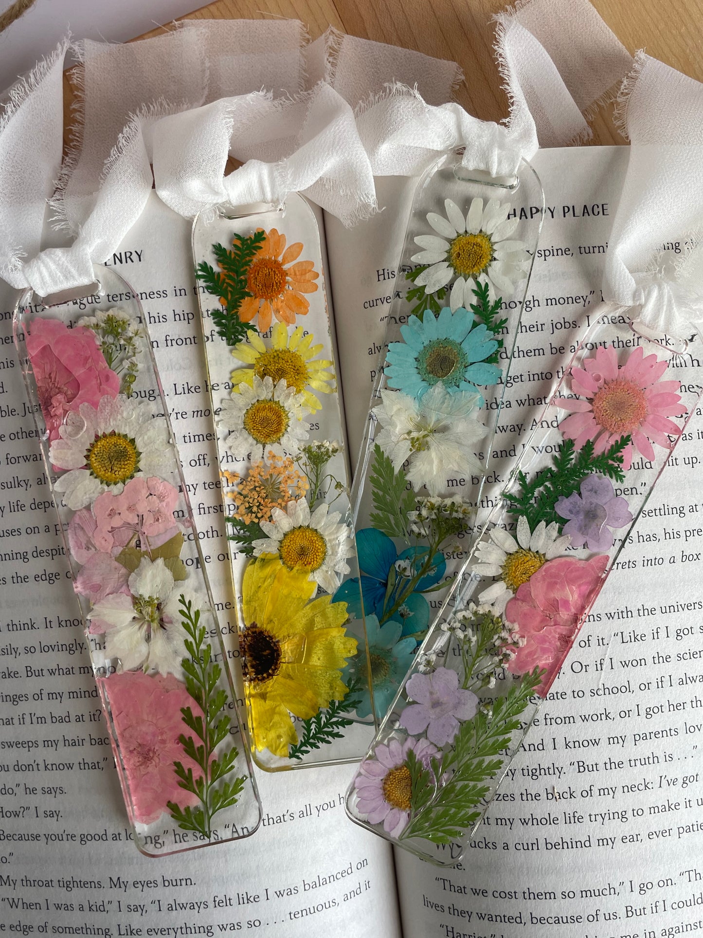 Dried Flower Colorful Bookmarks with Chiffon Ribbon