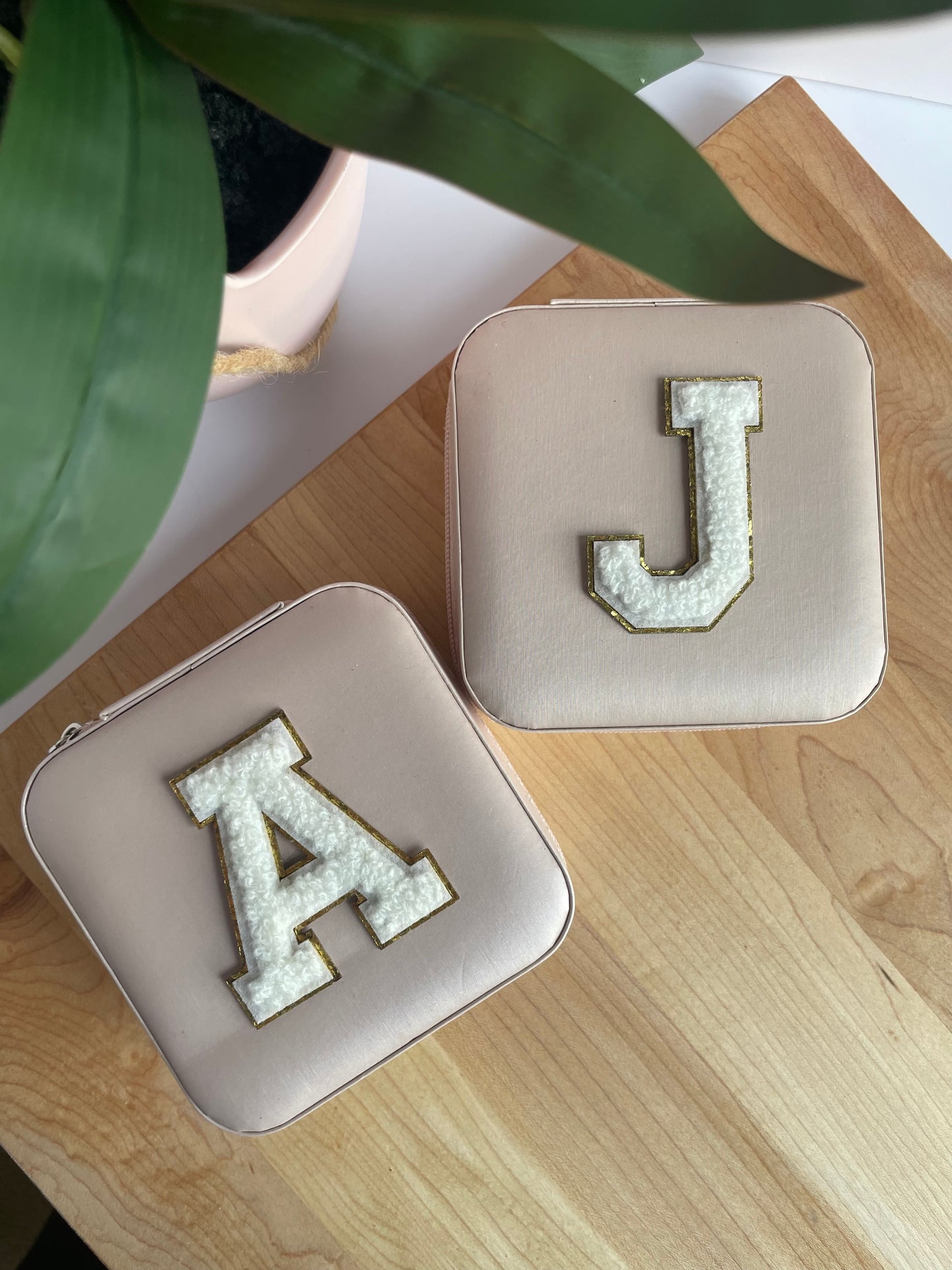 Custom White Letter Jewelry Box