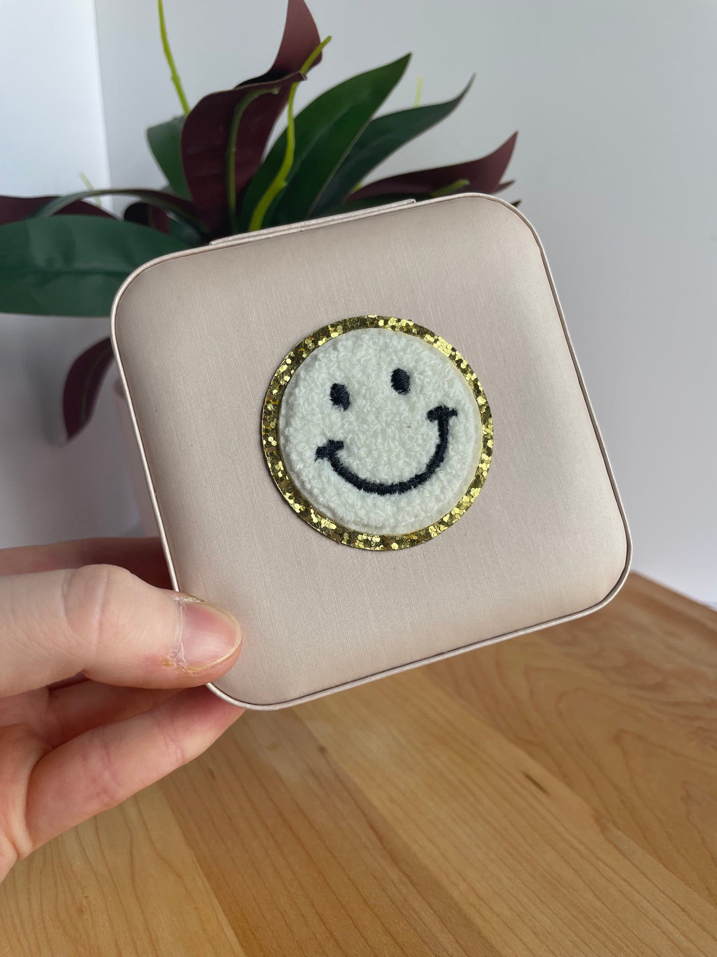 Colorful Smiley Faces Light Pink Jewelry Boxes