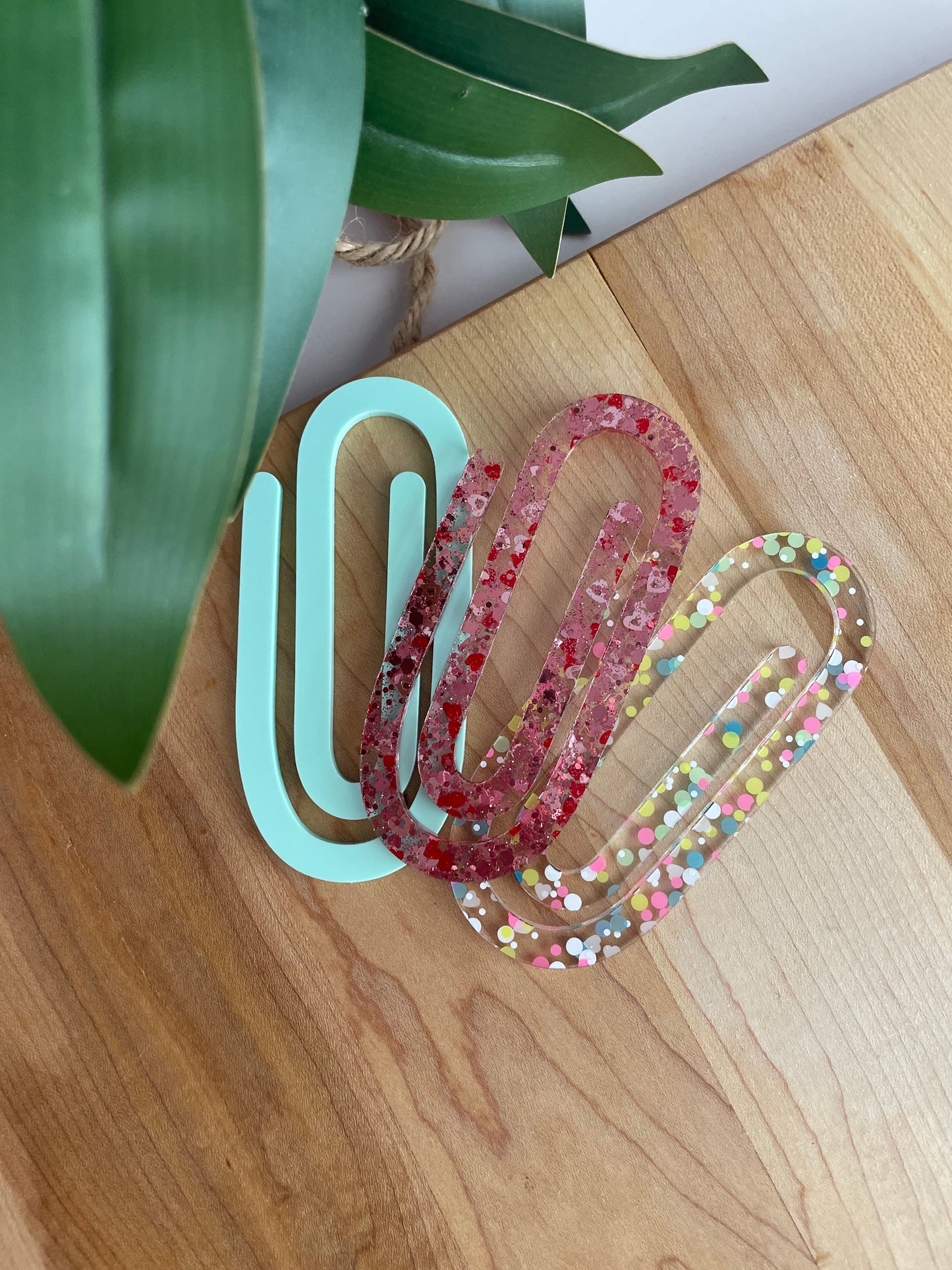Jumbo Acrylic Paperclips