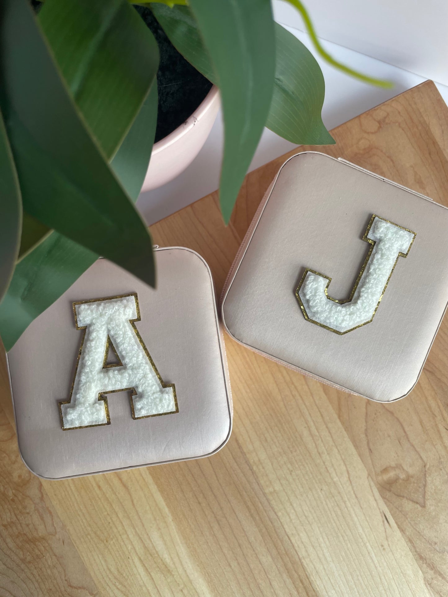 Custom White Letter Jewelry Box