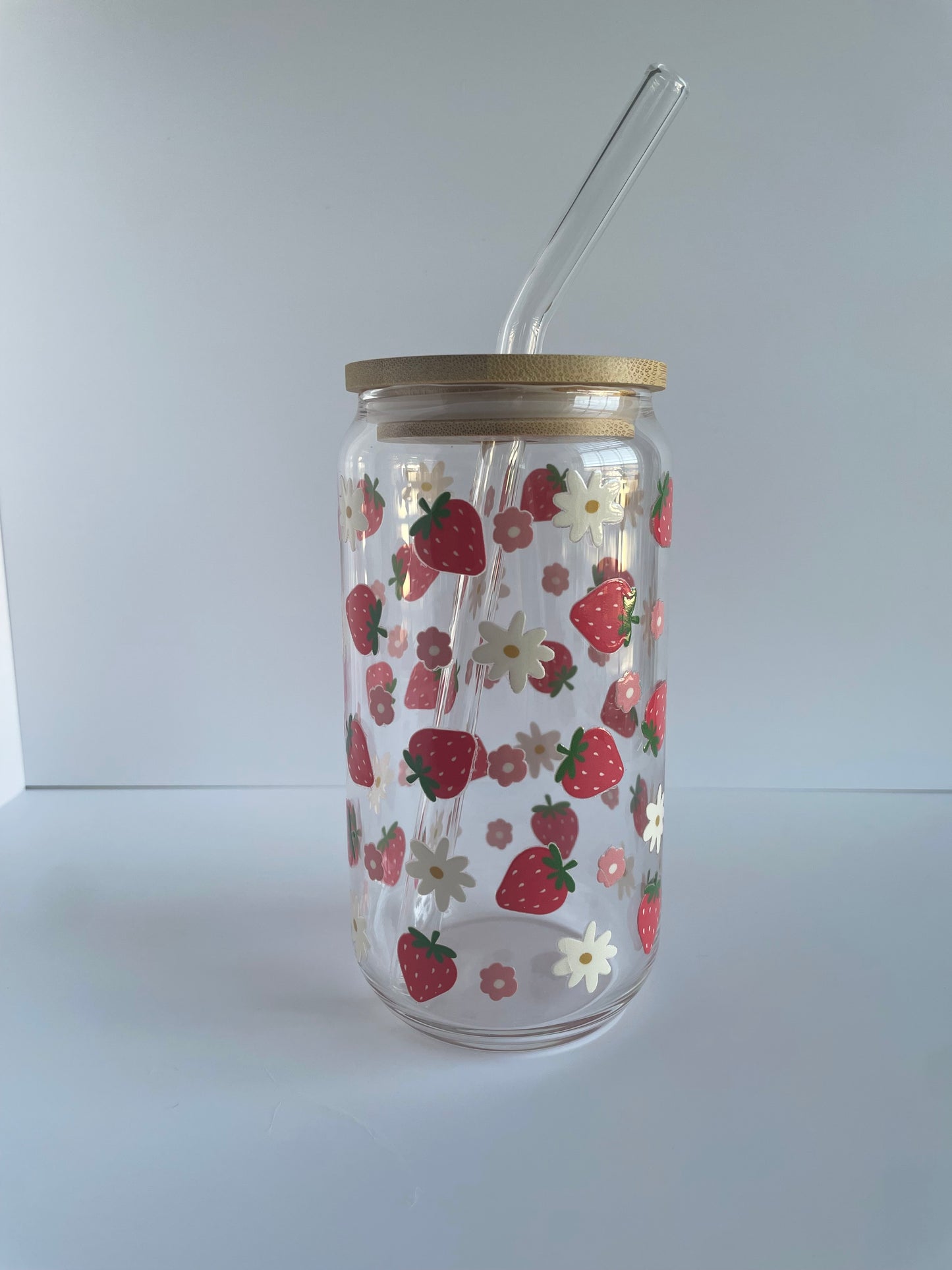 Strawberries and Daises Glass Cup with Bamboo Lid and Glass Straw