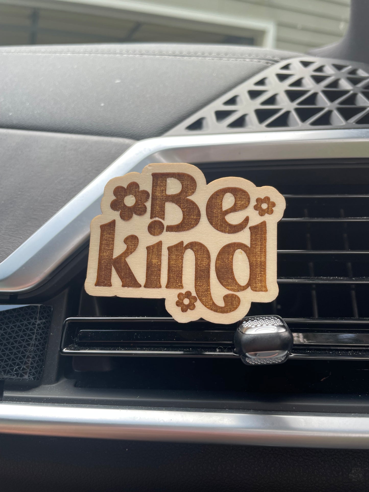 Be Kind Wooden Car Vent Clip