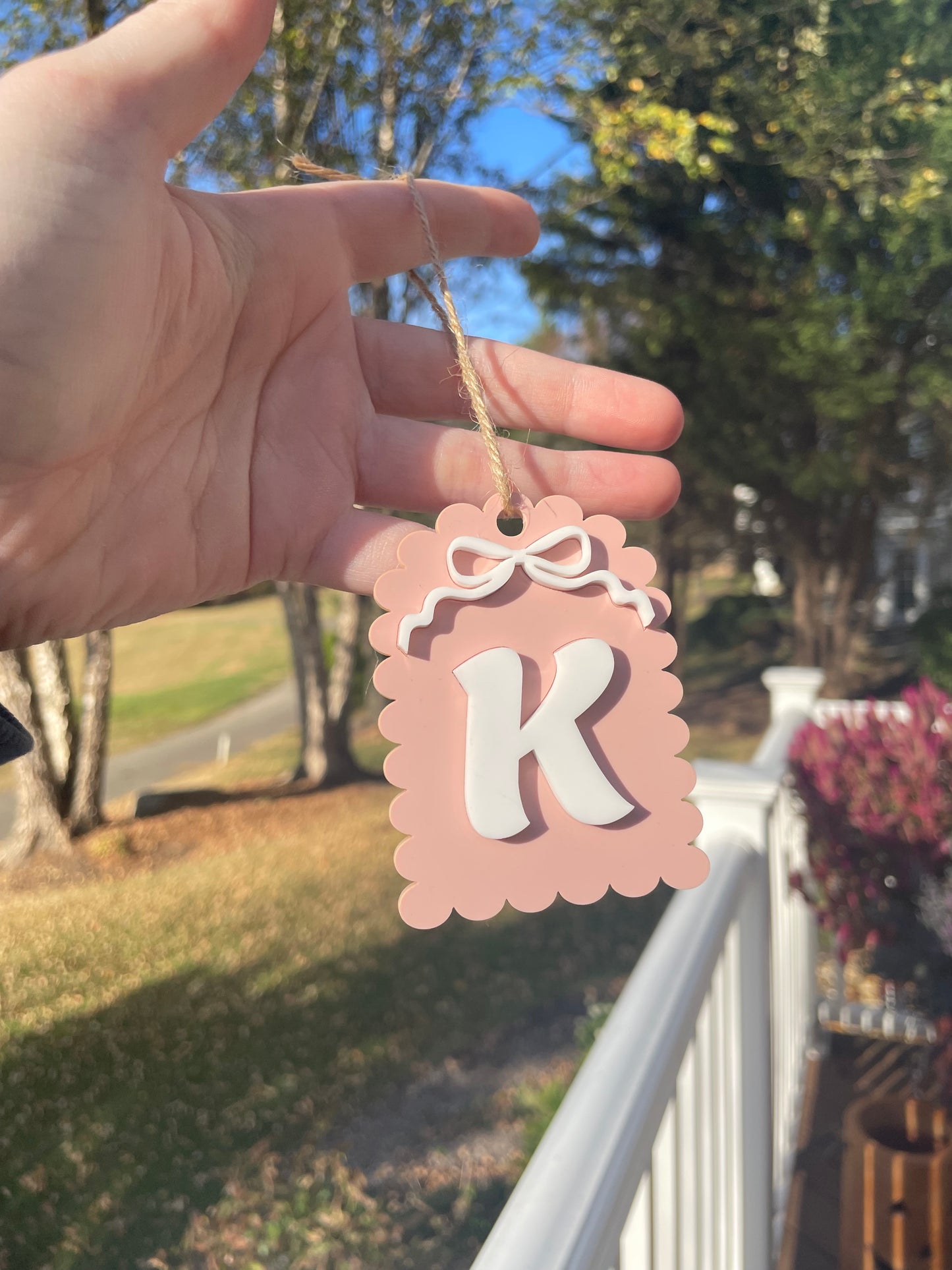 Scalloped Pastel Bow Gift Tag with Twine