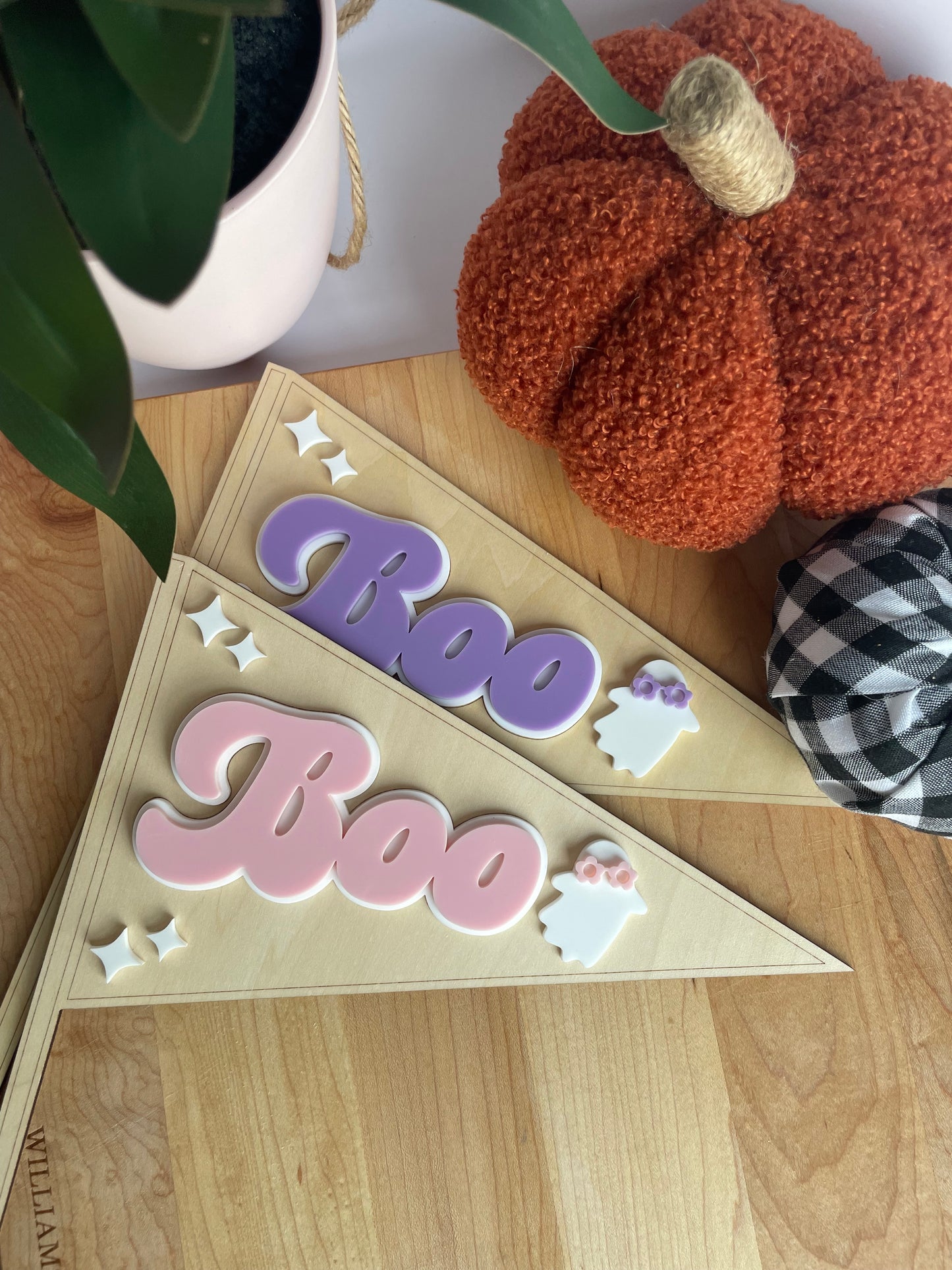 Boo! Cute Ghost Wooden Pendants