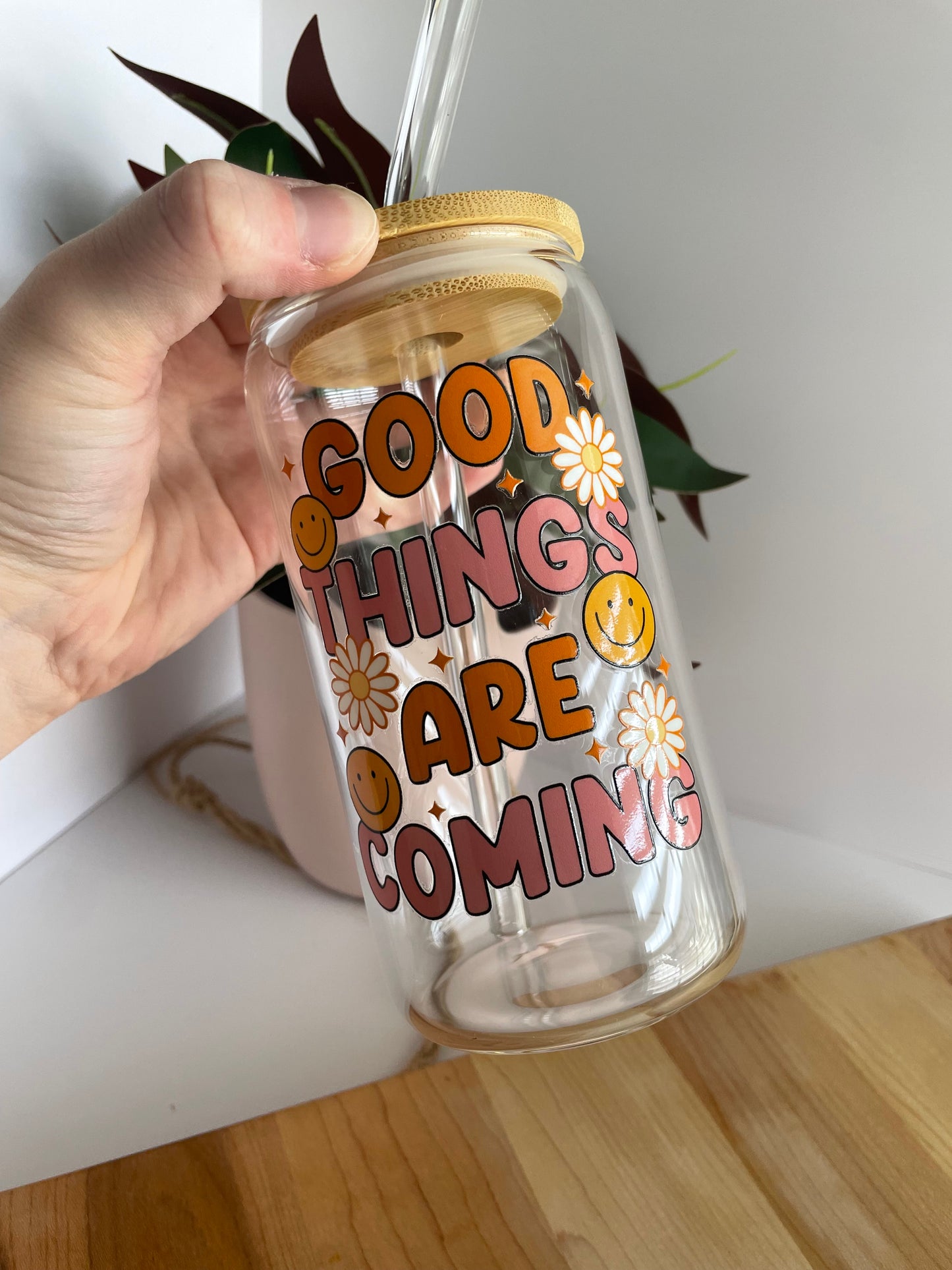 Good Things Are Coming Flowers and Smileys Glass Cup with Bamboo Lid and Glass Straw