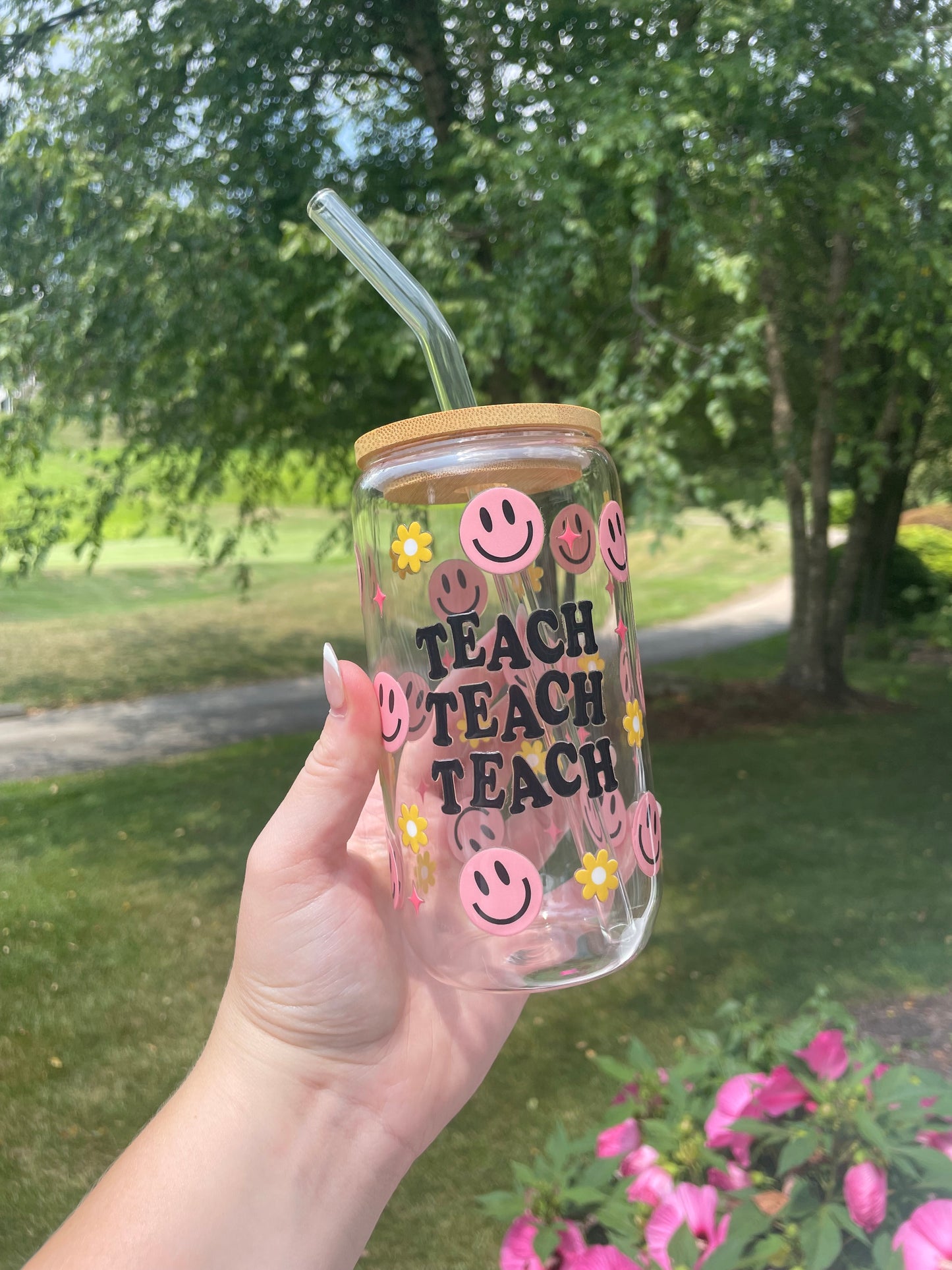 Happy Smiley Faces and Flowers Teaching Glass Cup with Bamboo Lid and Glass Straw