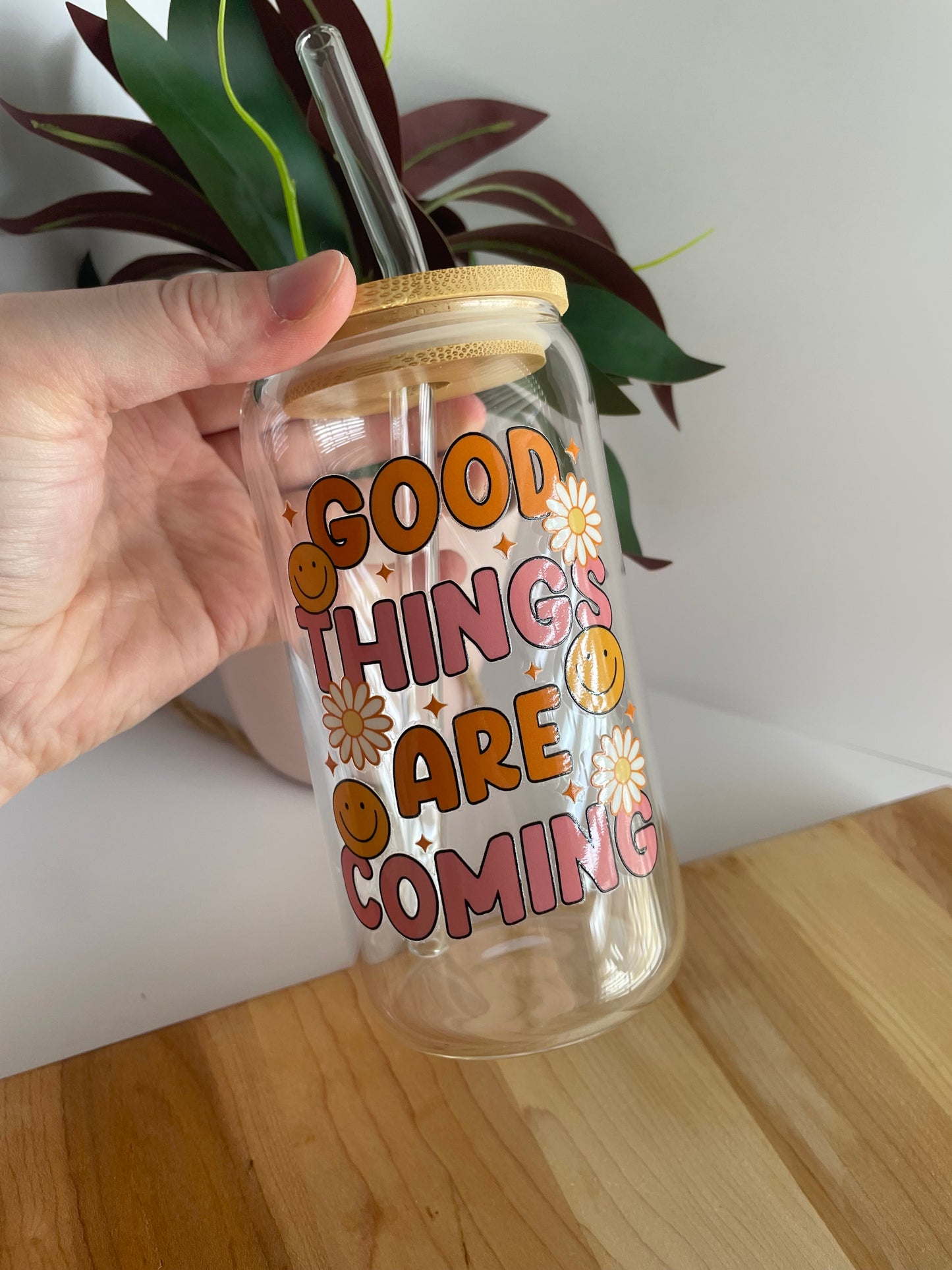 Good Things Are Coming Flowers and Smileys Glass Cup with Bamboo Lid and Glass Straw