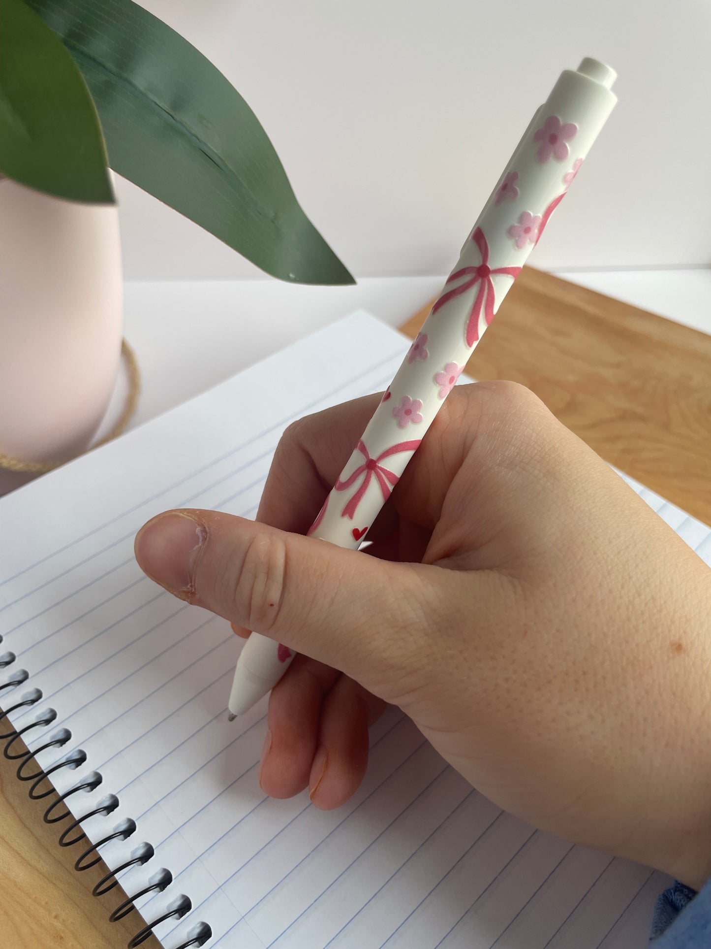 Beautiful Bows Black Ballpoint Pen