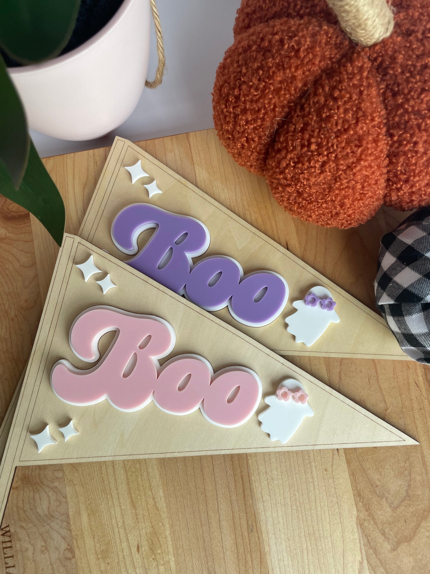 Boo! Cute Ghost Wooden Pendants