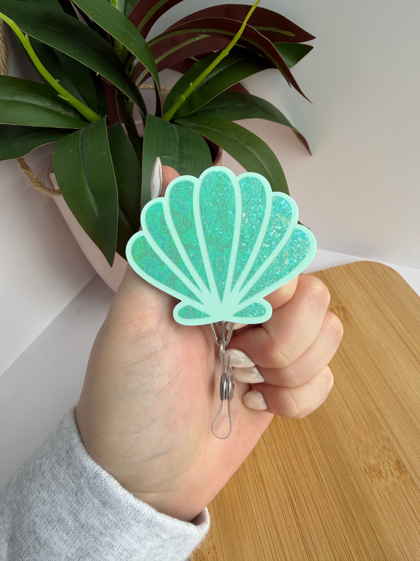Glittery Seashell Acrylic Badge Reel