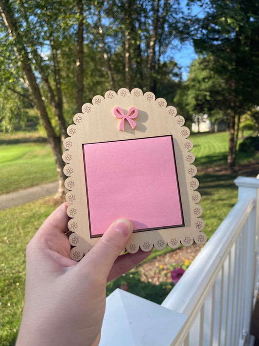 Wooden Post-it Notes Holder with Pink Bow and Floral Border