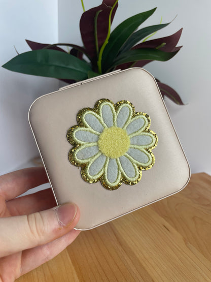 White and Yellow Daisy Light Pink Jewelry Box