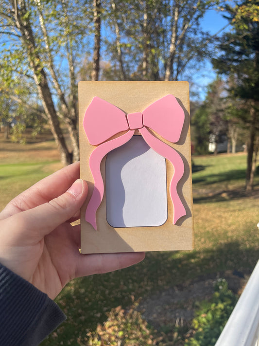 Cute Bow Picture Frame with Magnets