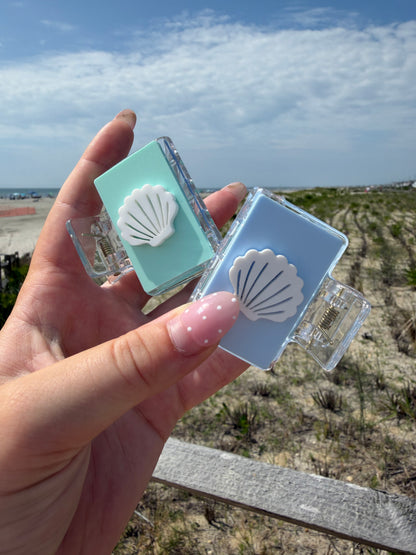 Beachy Seashells Acrylic Claw Clip