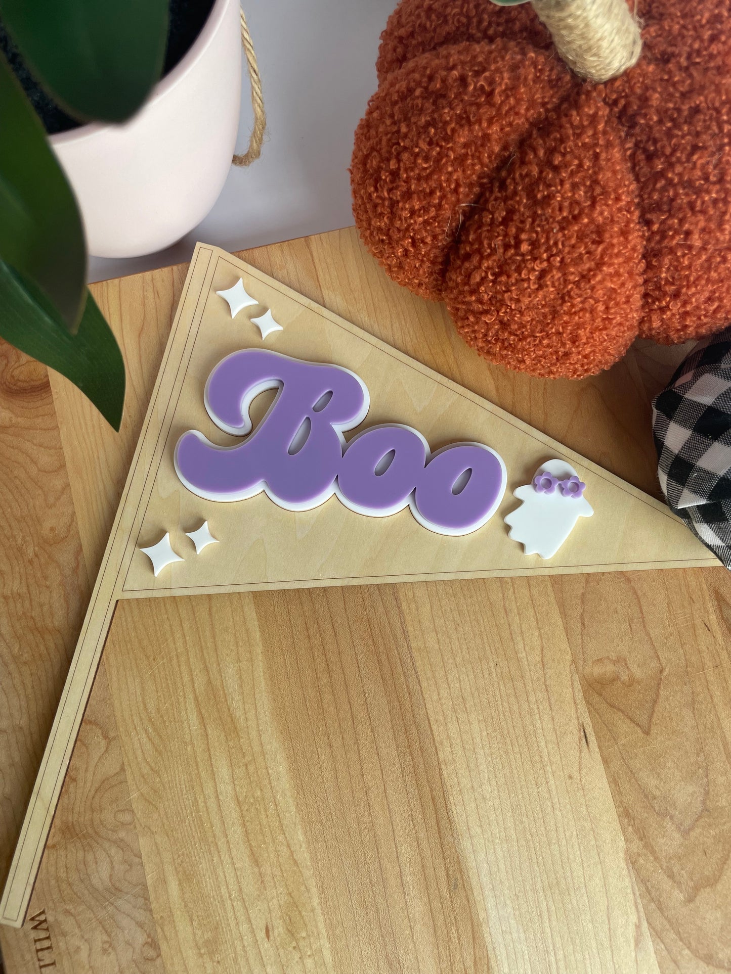 Boo! Cute Ghost Wooden Pendants