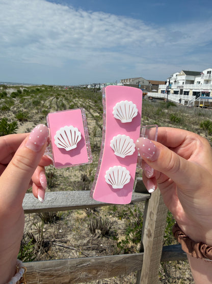 Beachy Seashells Acrylic Claw Clip