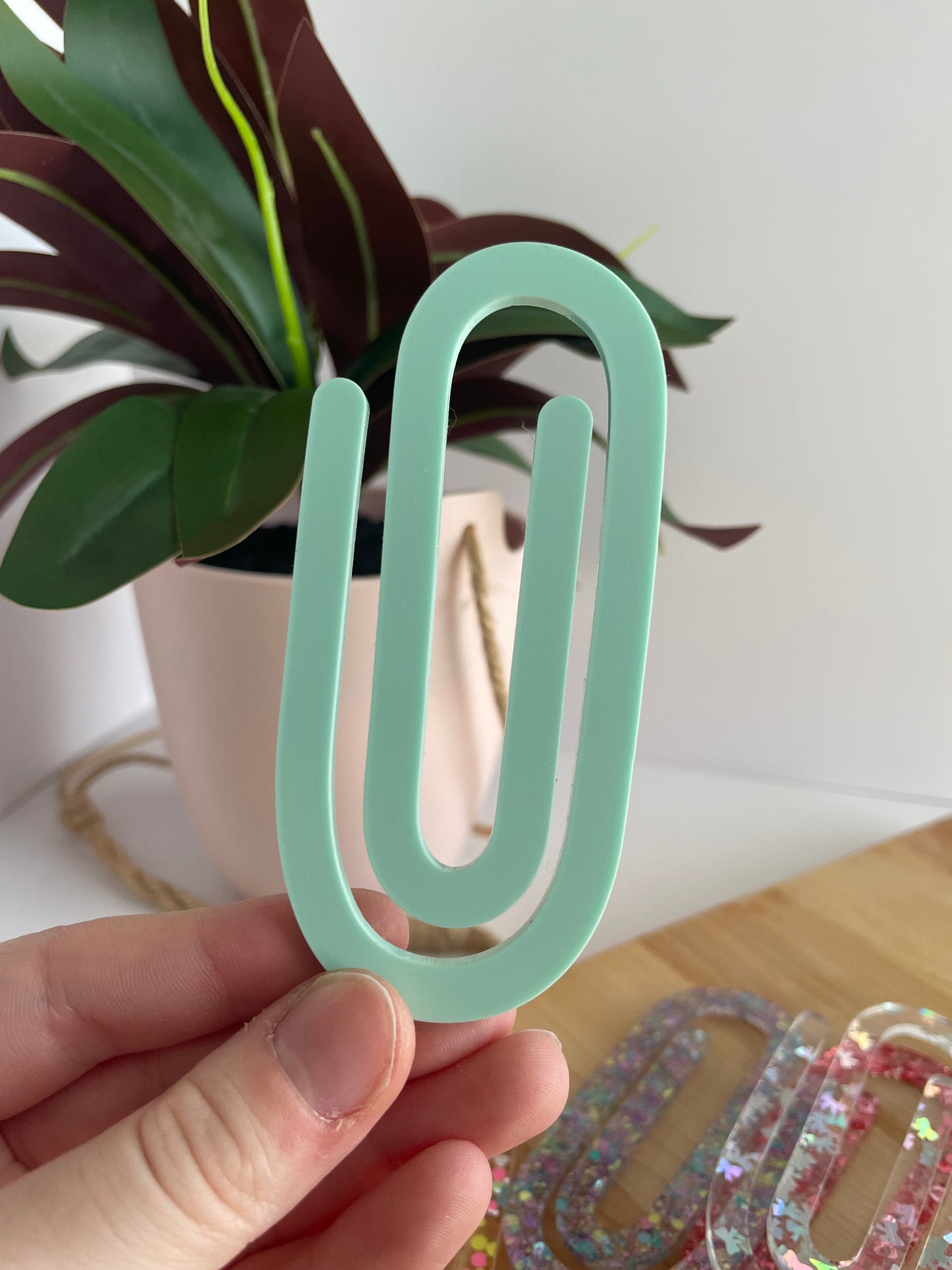 Jumbo Acrylic Paperclips