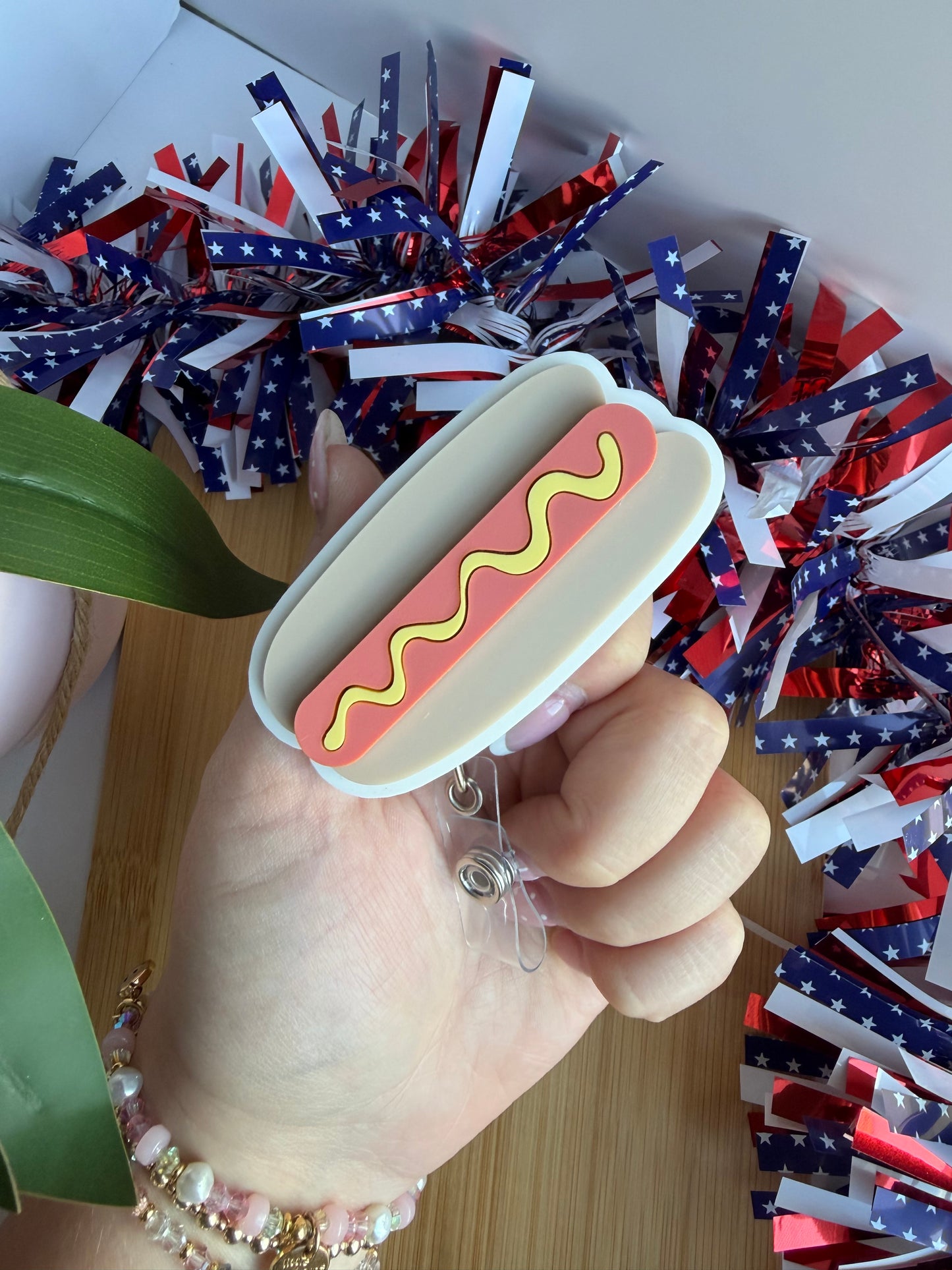 Hotdog Acrylic Badge Reel