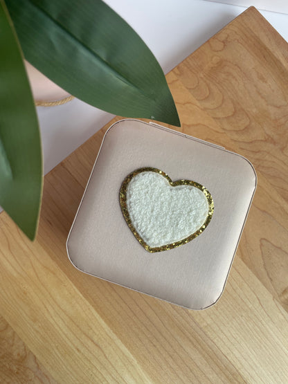 White Heart Light Pink Jewelry Box